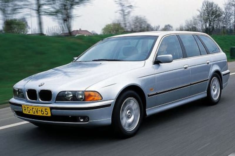 BMW 528i touring Executive (1998)