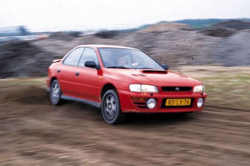 Subaru Impreza 2.0 GT Turbo 555 AWD (1998)
