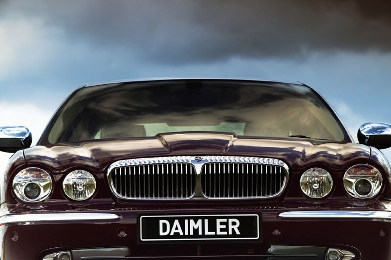 Daimler terug met Super Eight