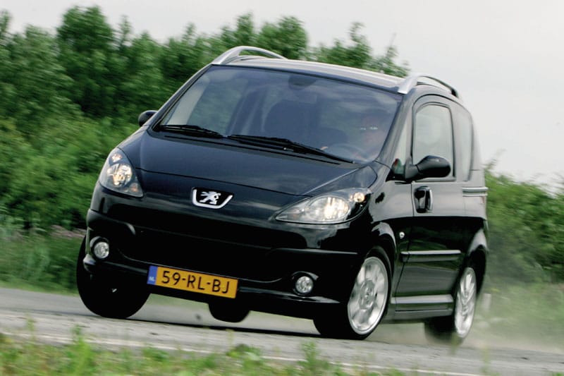 Peugeot 1007 Sporty 1.6 16V (2005)