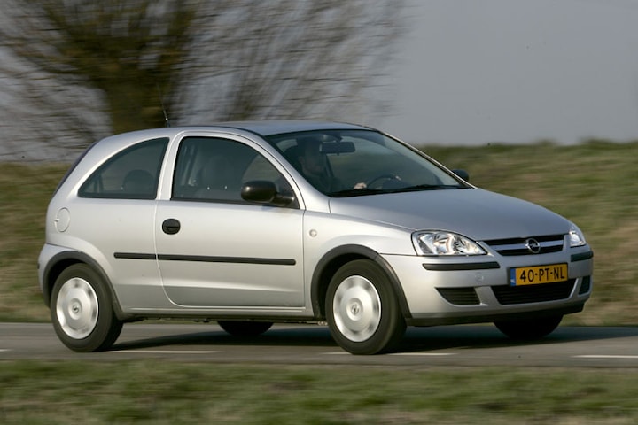 over het algemeen gebruik Naar de waarheid Opel Corsa 1.2 16V Enjoy (2005) Autotest - AutoWeek