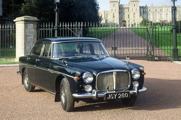 H.M. the queen’s Rover P5