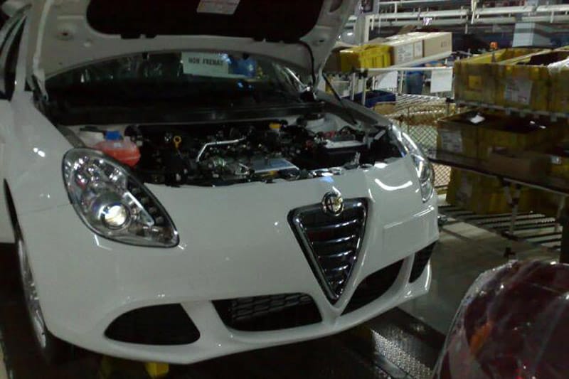Voor 't eerst in het echt: Alfa Romeo Milano!