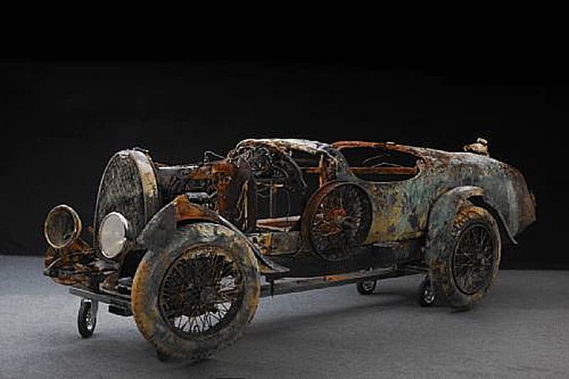 Bugatti Brescia onder de hamer na 70 jaar in water