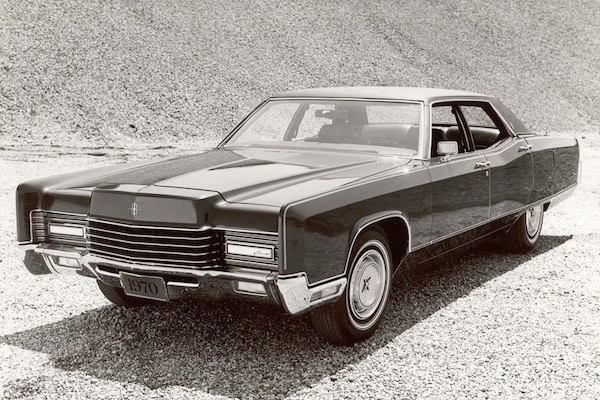 Lincoln Continental 1977