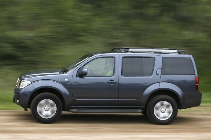 Nissan Pathfinder 2.5 dCi LE Premium (2007)