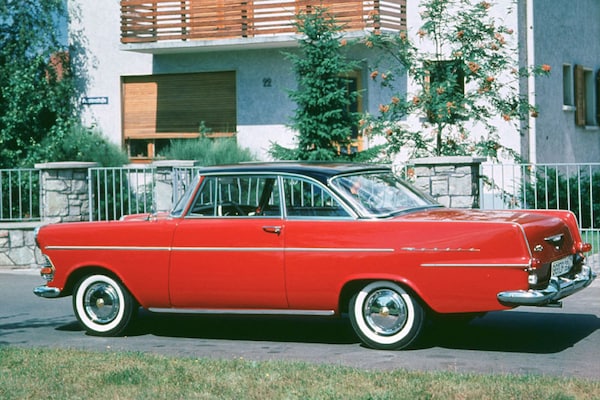 Opel Olympia Rekord P1, 1957-1960