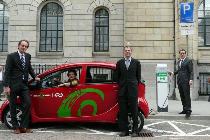 Presentatie elektro-auto Greenwheels Rotterdam