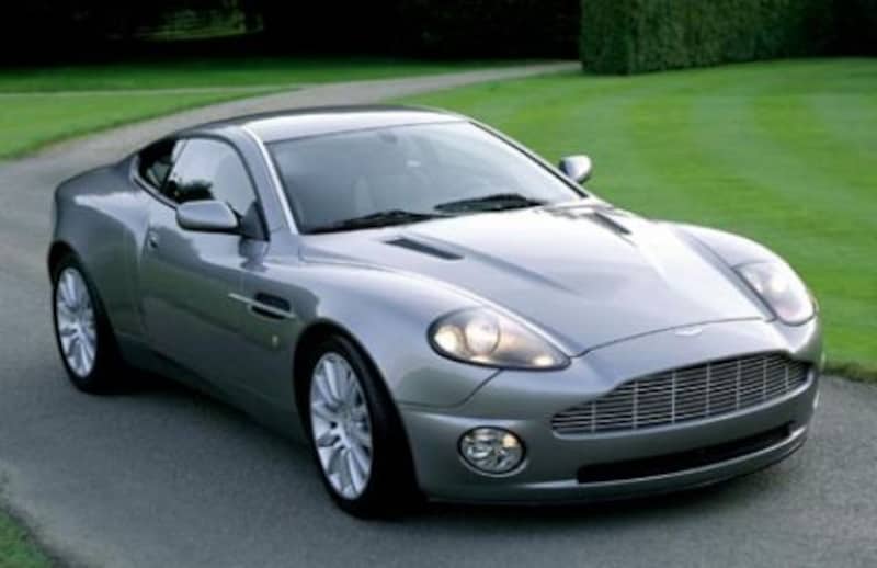 Officieel: de Aston Martin Vanquish