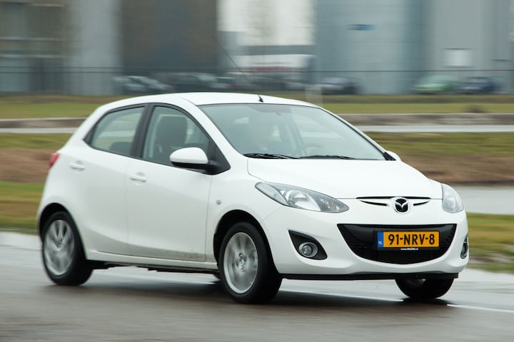 Mazda 2 1.3 TS (2011) Autotest AutoWeek.nl