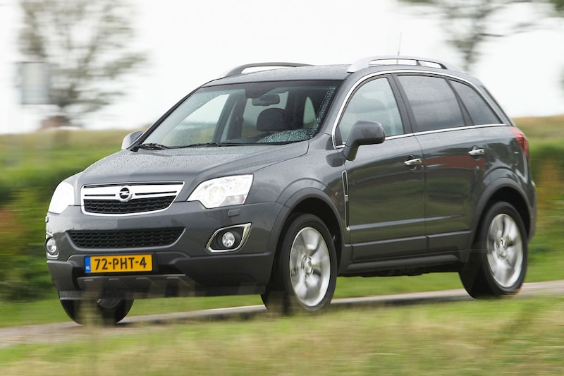 Opel Antara 2.4 4WD Cosmo (2011)
