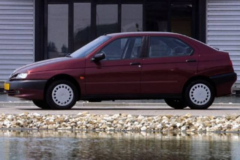 Alfa Romeo 146 1.6 i.e. L (1996)