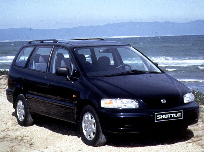 Honda Shuttle 2.2i LS (1996)
