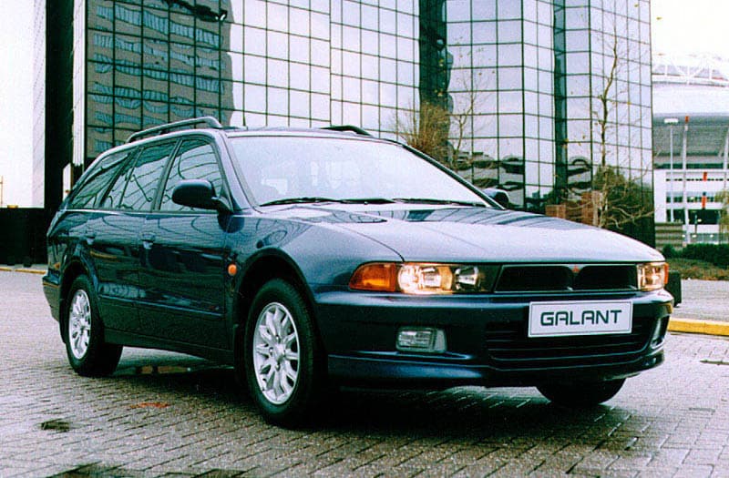 Mitsubishi Galant Station Wagon 2.0 GLXi (2001)