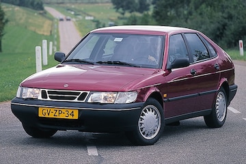 Saab 900 S 2.0i (1995)