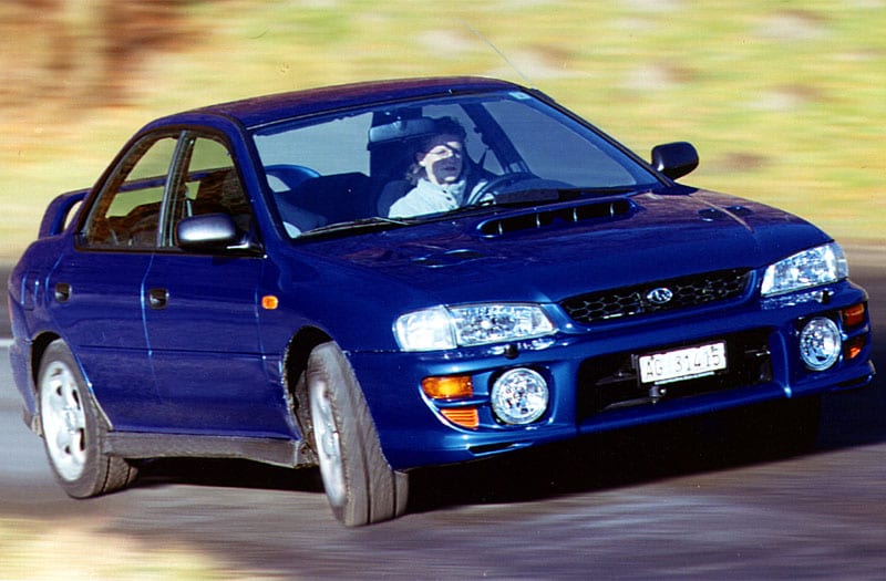 Subaru Impreza 2.0 GT Turbo AWD (1999) review AutoWeek.nl