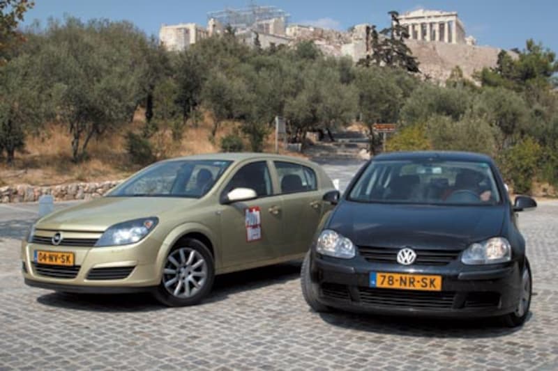 Volkswagen Golf 1.6 (2007) - Opel Astra 1.6 (2007)