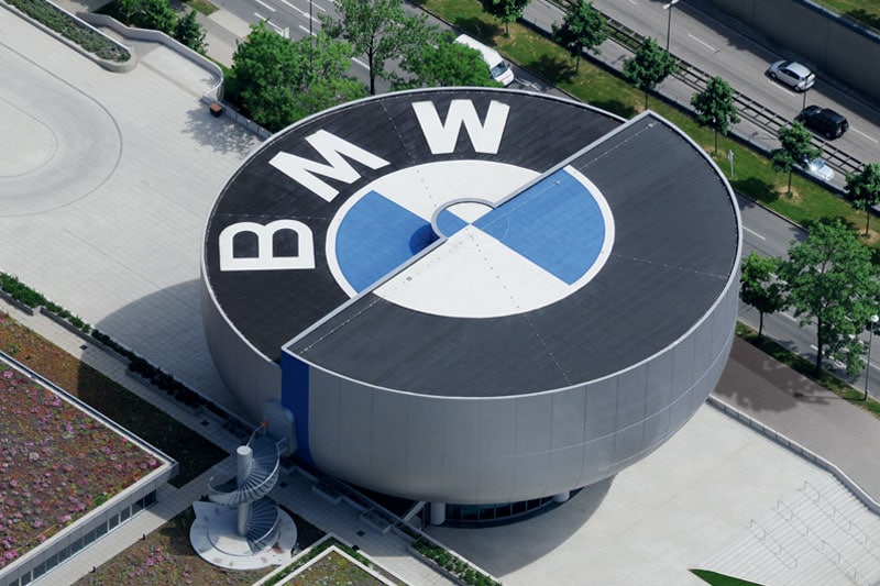 BMW boekt recordwinst in 2010