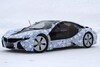 BMW i8 proeft alvast aan de sneeuw