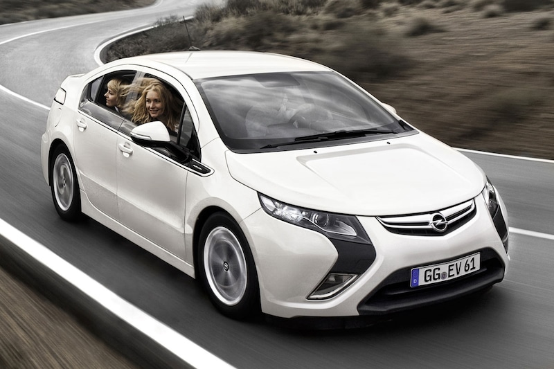 Opel Ampera wint prijs AutoBild