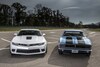 Eerste Mustang en Camaro's weg voor hoofdprijs