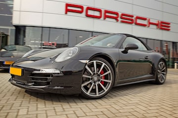 Achteruitkijkspiegel - Nissan Note of Porsche 911?