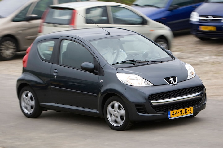 uitbreiden vertalen Scheiding Peugeot 107 XS 1.0 (2011) Autotest - AutoWeek