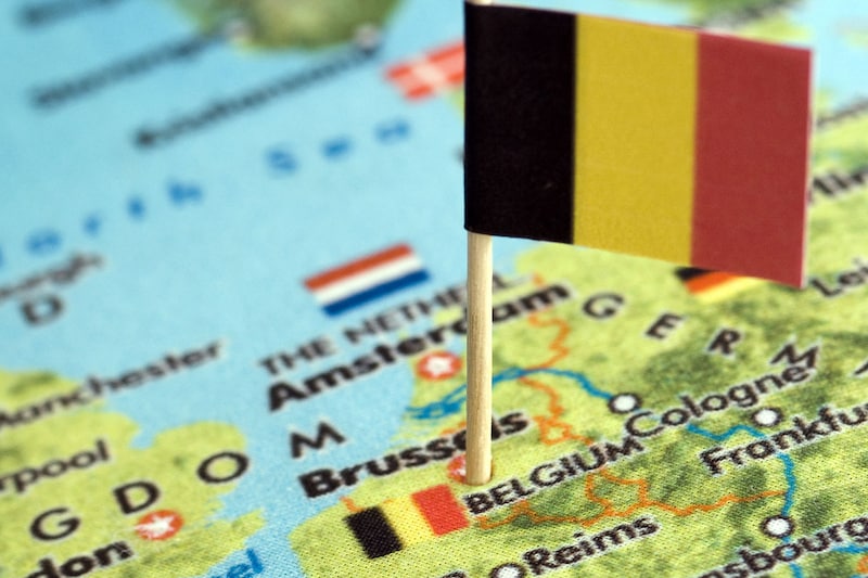 Sneller naar Nederland via spitsstrook België