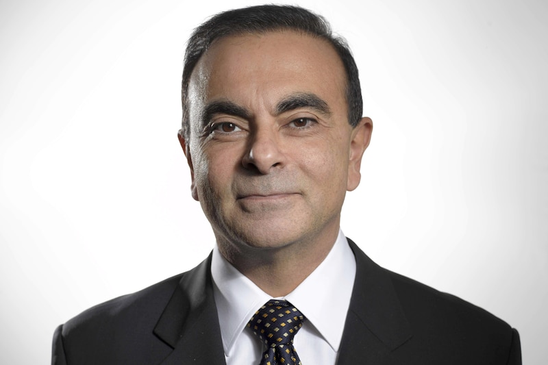Renault-baas Ghosn langer aan roer