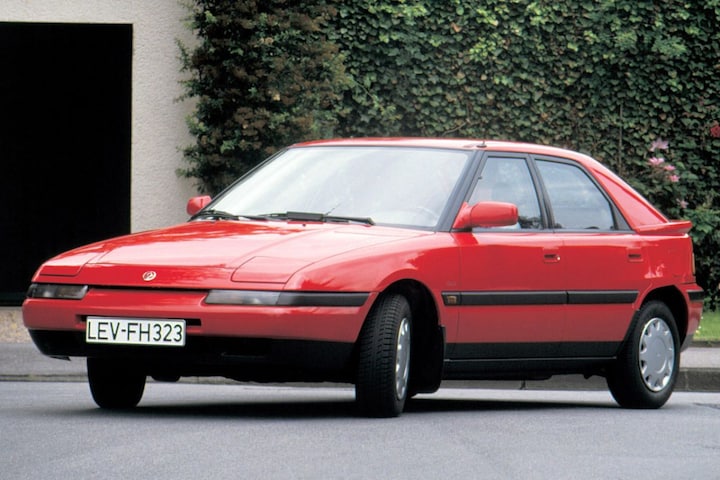 Mazda 323 f sport