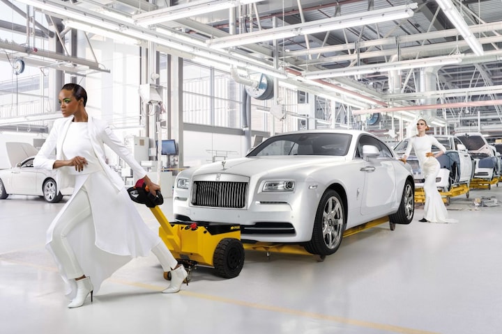 Modepopje: Rolls-Royce Wraith Inspired by Fashion