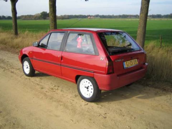 Citroën AX 11 First (1993)