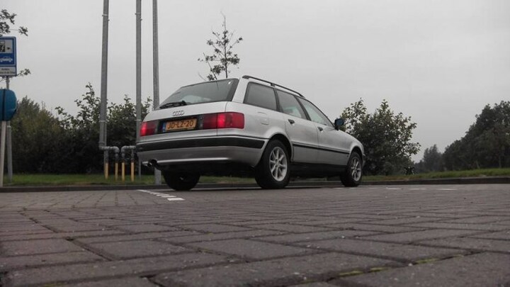 Audi 80 Avant 2.0 E 90pk (1994)