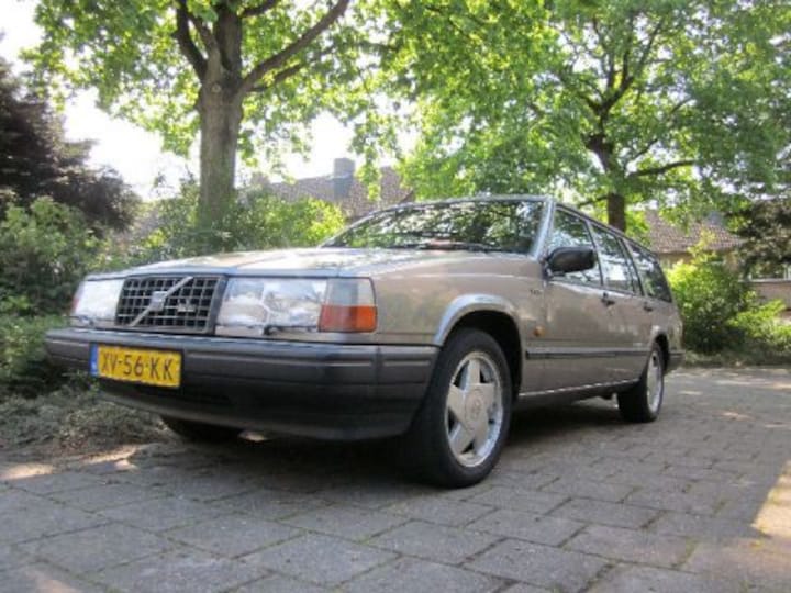 Volvo 740 Turbo Estate (1989)