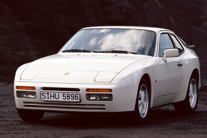 Facelift Friday: Porsche 944