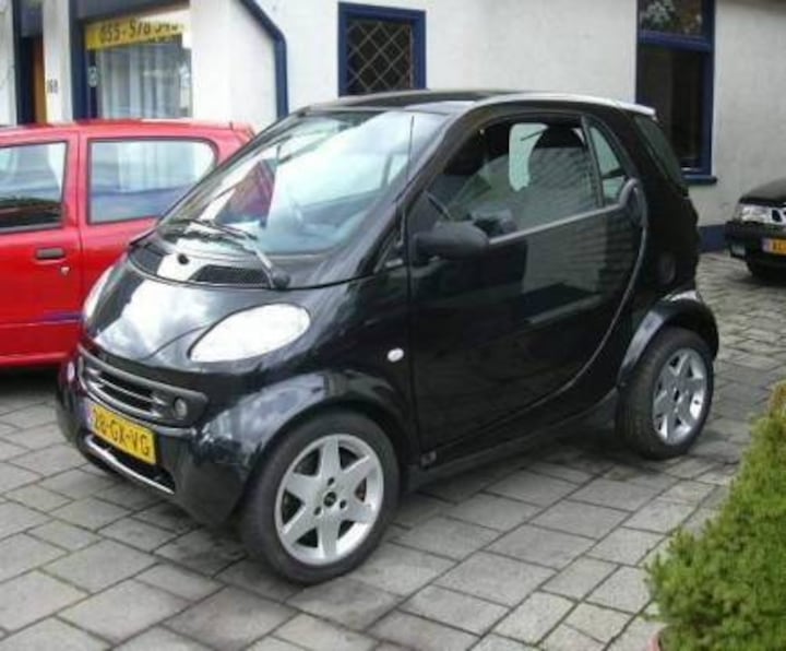 Smart city-coupé smart & pulse 62pk (2001)