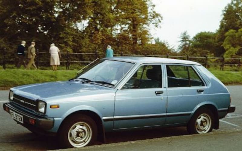 Toyota Starlet 1.3 DL (1982)