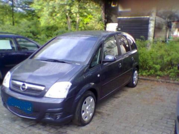 Opel Meriva 1.7 CDTi Cosmo (2006)