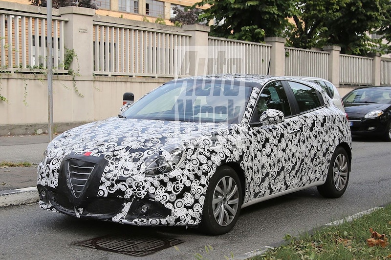 Alfa Romeo test met gefacelifte Giulietta