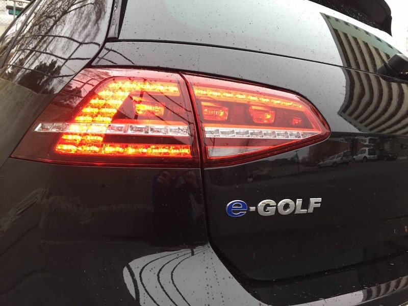 Volkswagen e-Golf (2015)