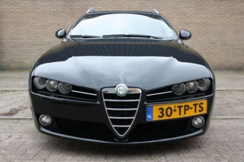 Alfa Romeo 159 Sportwagon 1.9 JTS Progression (2007)