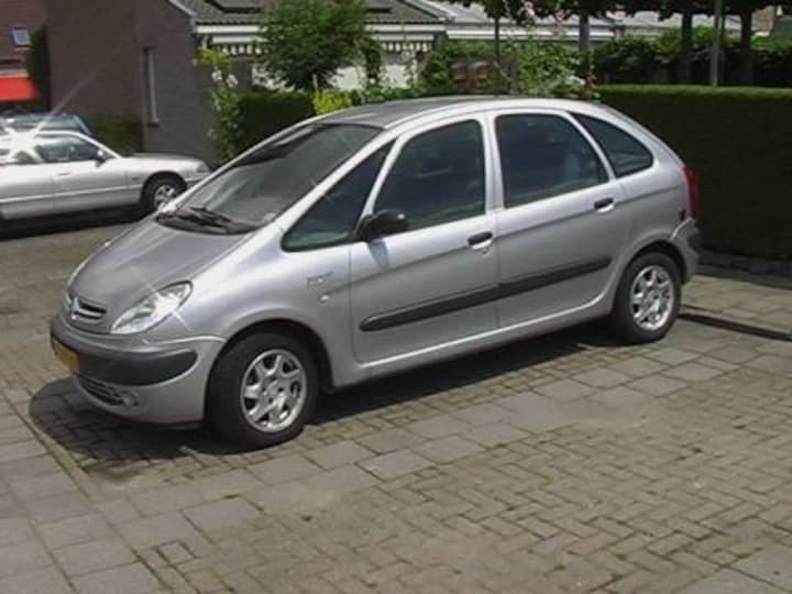 Citroën Xsara Picasso 1.6i (2001)