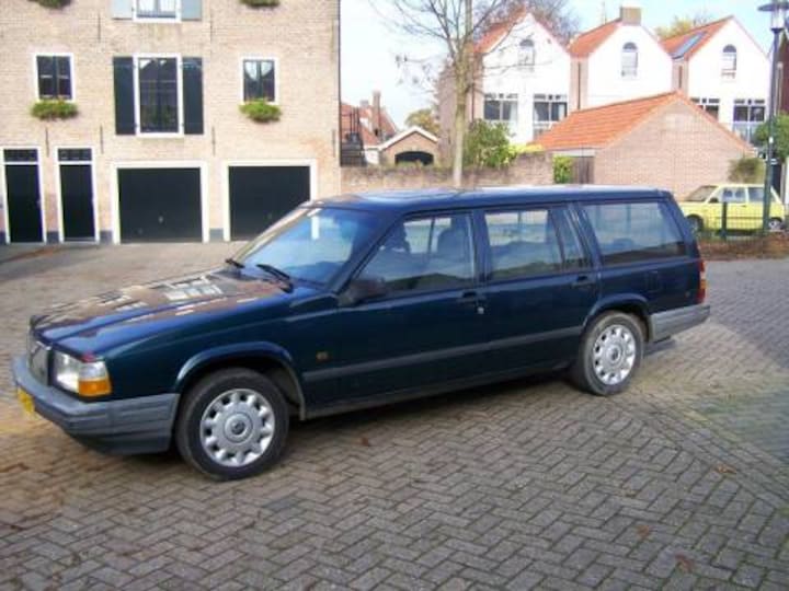 Volvo 740 2.0 Estate (1991)