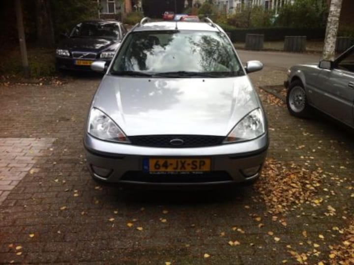 Ford Focus Wagon 1.6 16V Cool Edition (2002)