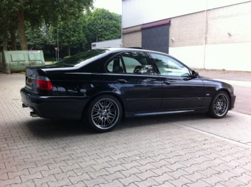 BMW M5 (2001) #2
