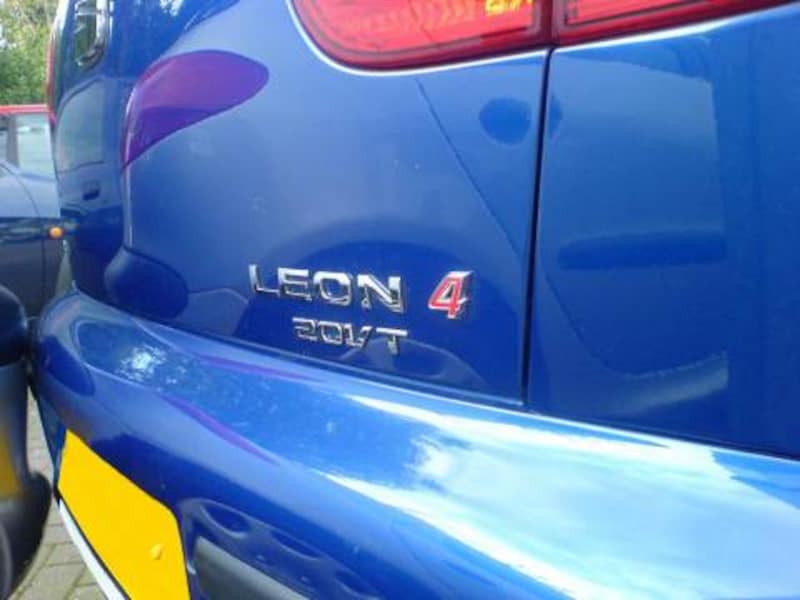 Seat Leon 1.8 20VT4 Sport (2001)