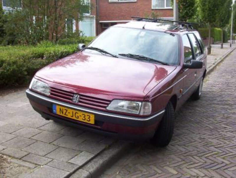 Peugeot 405 Break GLX D 1.9 (1996)
