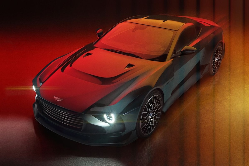 Aston Martin Valour: mighty V12 and a manual gearbox!