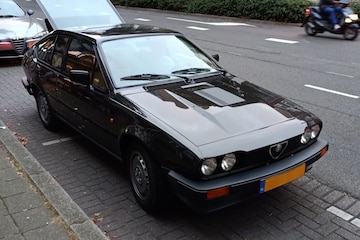 Alfa Romeo GTV6 (1981) - In het Wild