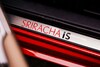 Lexus IS met hete Sriracha-saus